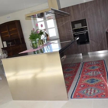 Myvilla 招待所 Palazzo Canavese