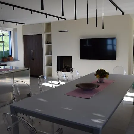 Myvilla 招待所 Palazzo Canavese