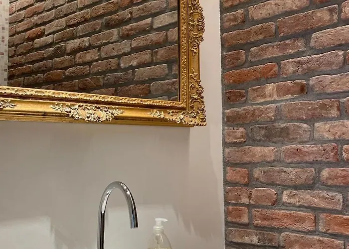Гостевой дом Myvilla Palazzo Canavese